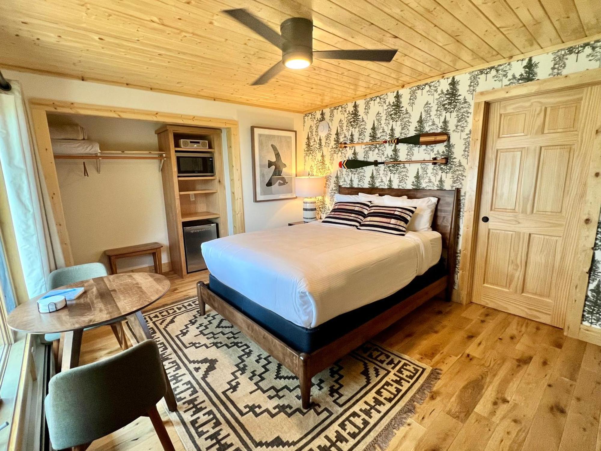 Thomsonite Inn On Lake Superior Grand Marais Zimmer foto