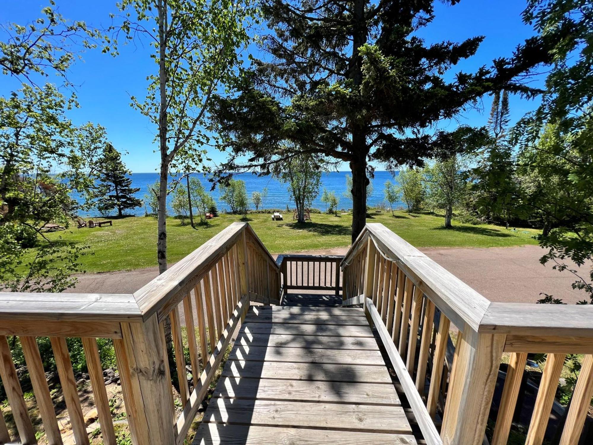 Thomsonite Inn On Lake Superior Grand Marais Exterior foto
